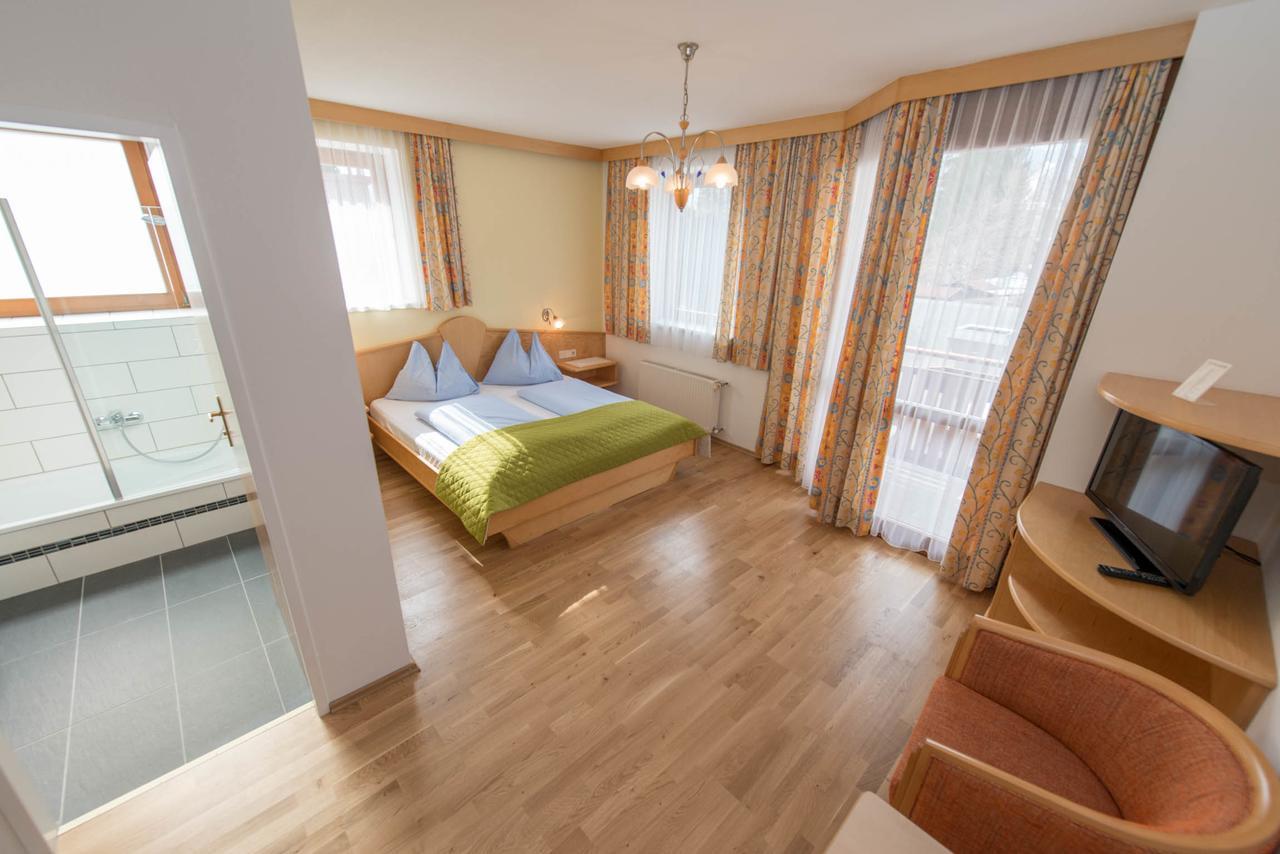 Hotel Naggler Weißbriach Kültér fotó